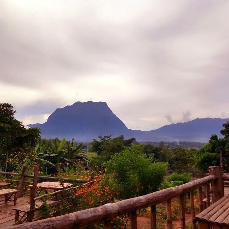 Baan Aingdoi Homestay, Chiang Dao Zewnętrze zdjęcie