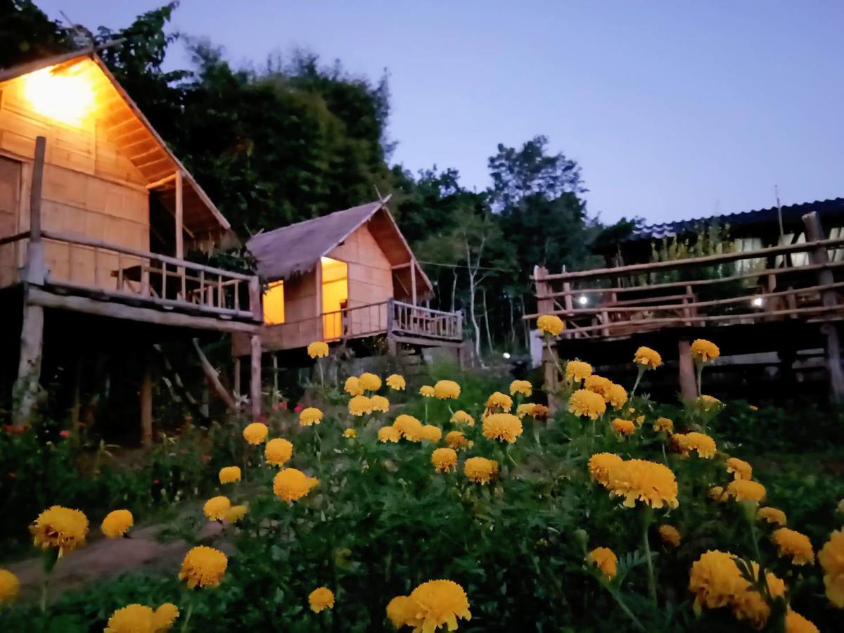 Baan Aingdoi Homestay, Chiang Dao Zewnętrze zdjęcie