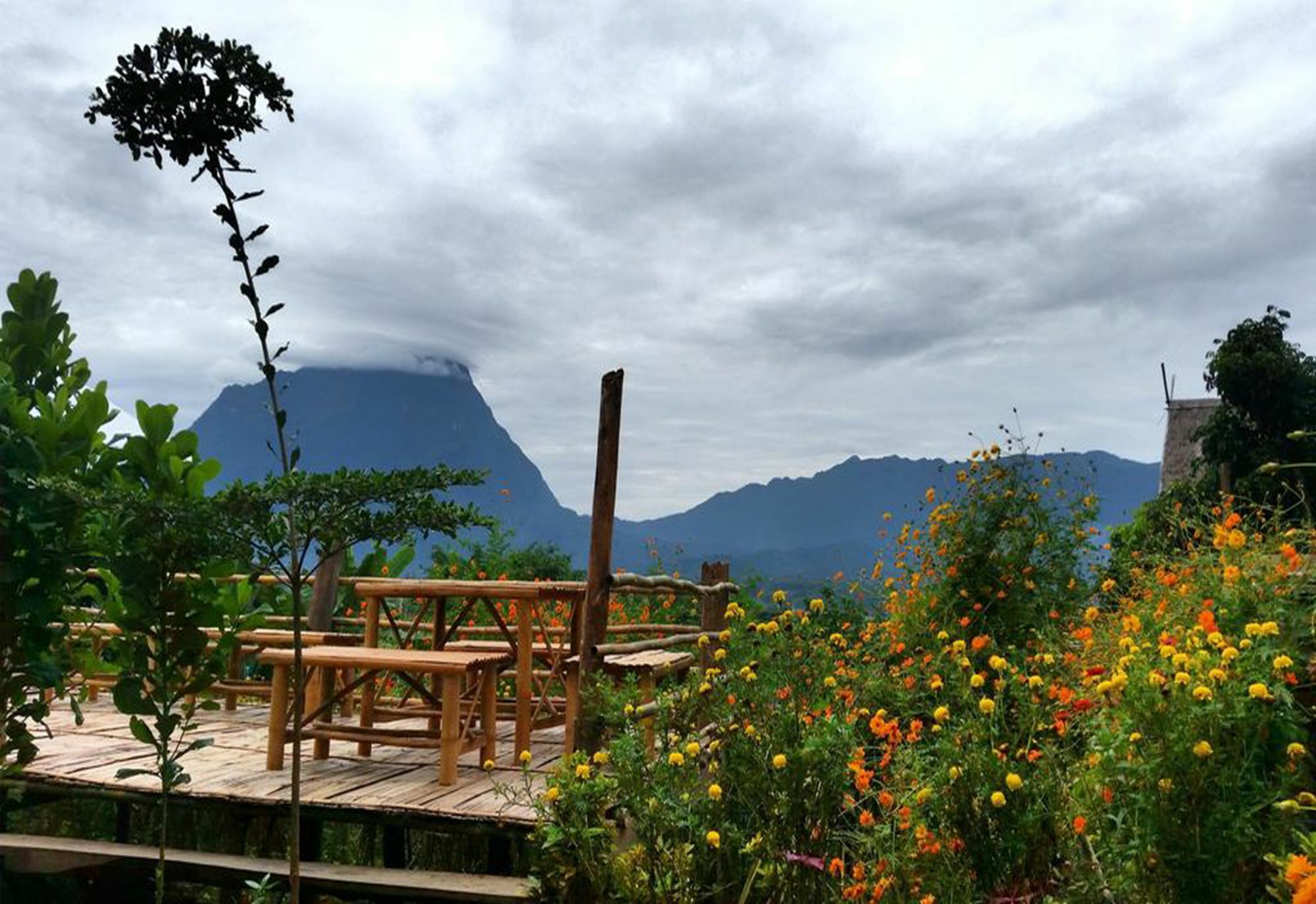 Baan Aingdoi Homestay, Chiang Dao Zewnętrze zdjęcie